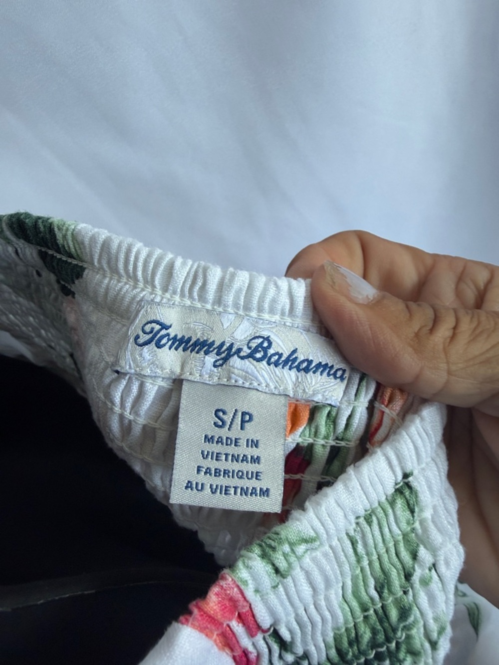 Tommy Bahama Linen Halter Dress sz S, 16” PTP (stretches bigger), 48” L - Picture 8 of 10